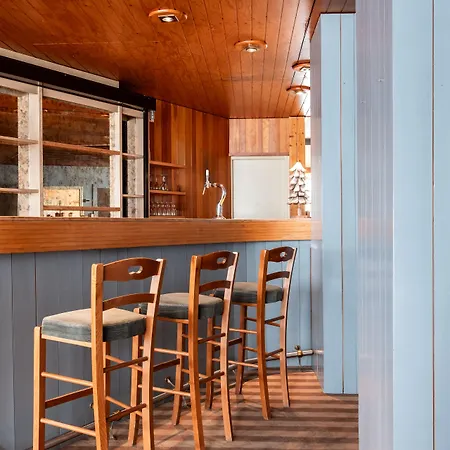 Crystal 3* كورشوفيل