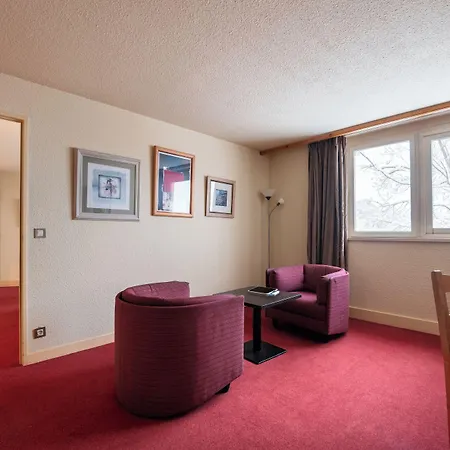 Crystal 谷雪维尔