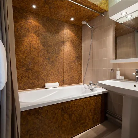 Crystal 谷雪维尔